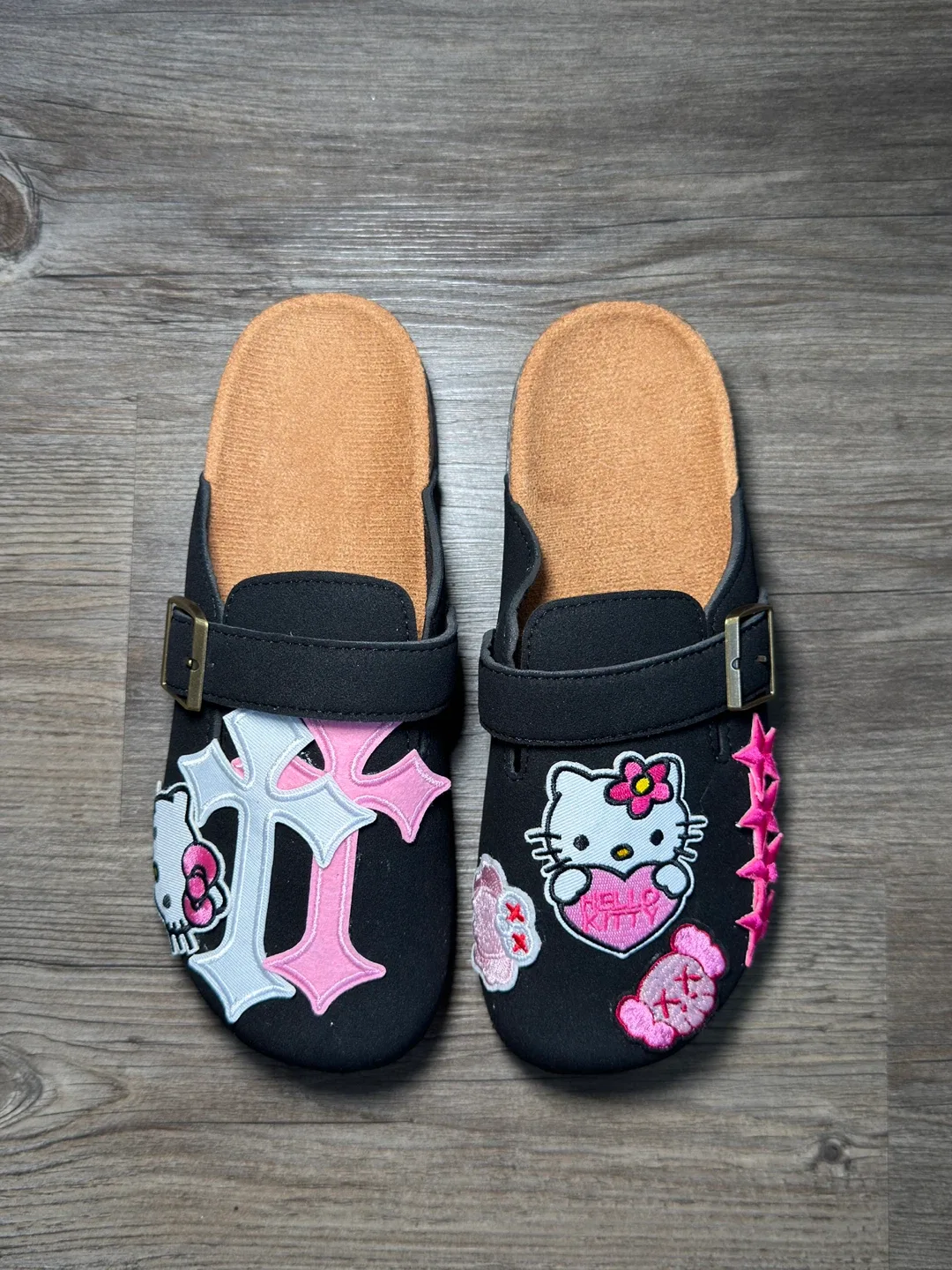 CUSTOM CLOGS - CLOGS + DESIGN image indicator(3)