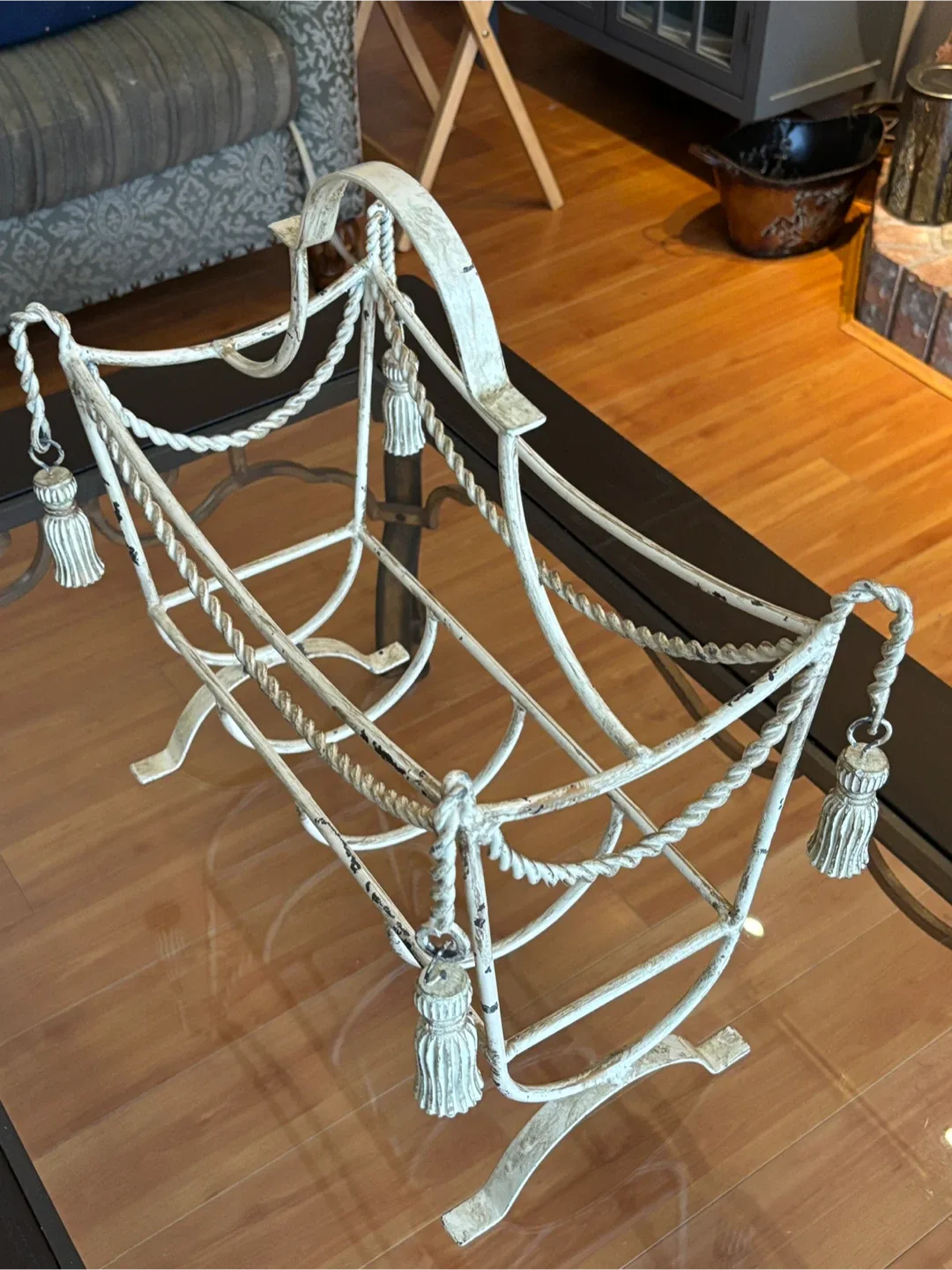 Vintage Wrought Iron Magazine Rack - Rope & Tassel Design image indicator(2)