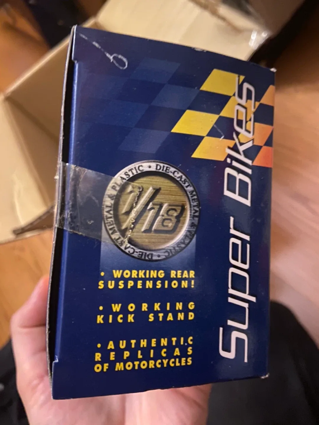 Motor Max Super Bikes Street Cruiser 1100S Diecast 1/18 Scale image indicator(6)