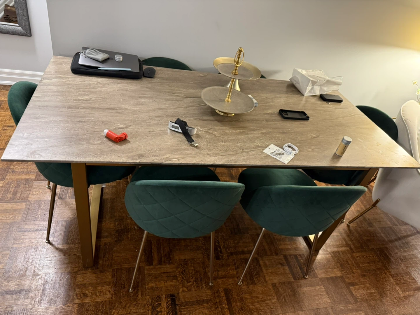 Dining Table with 6 Green Velvet Chairs - photo 2