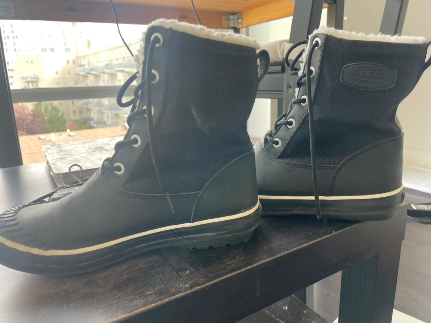 KEEN Waterproof Winter Boots - US 8 image indicator(2)