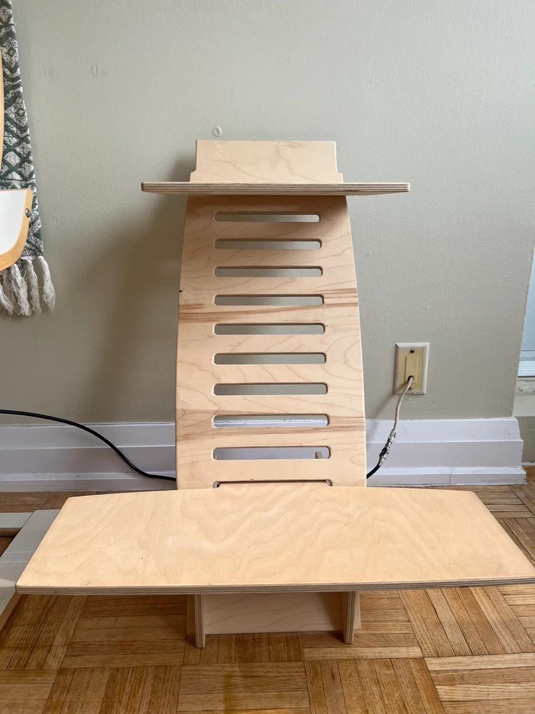 Adjustable Wooden Standing Desk Converter image indicator(2)