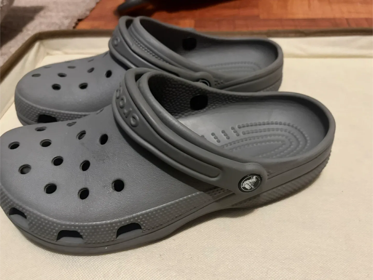 Crocs Classic Clog - Gray image indicator(4)