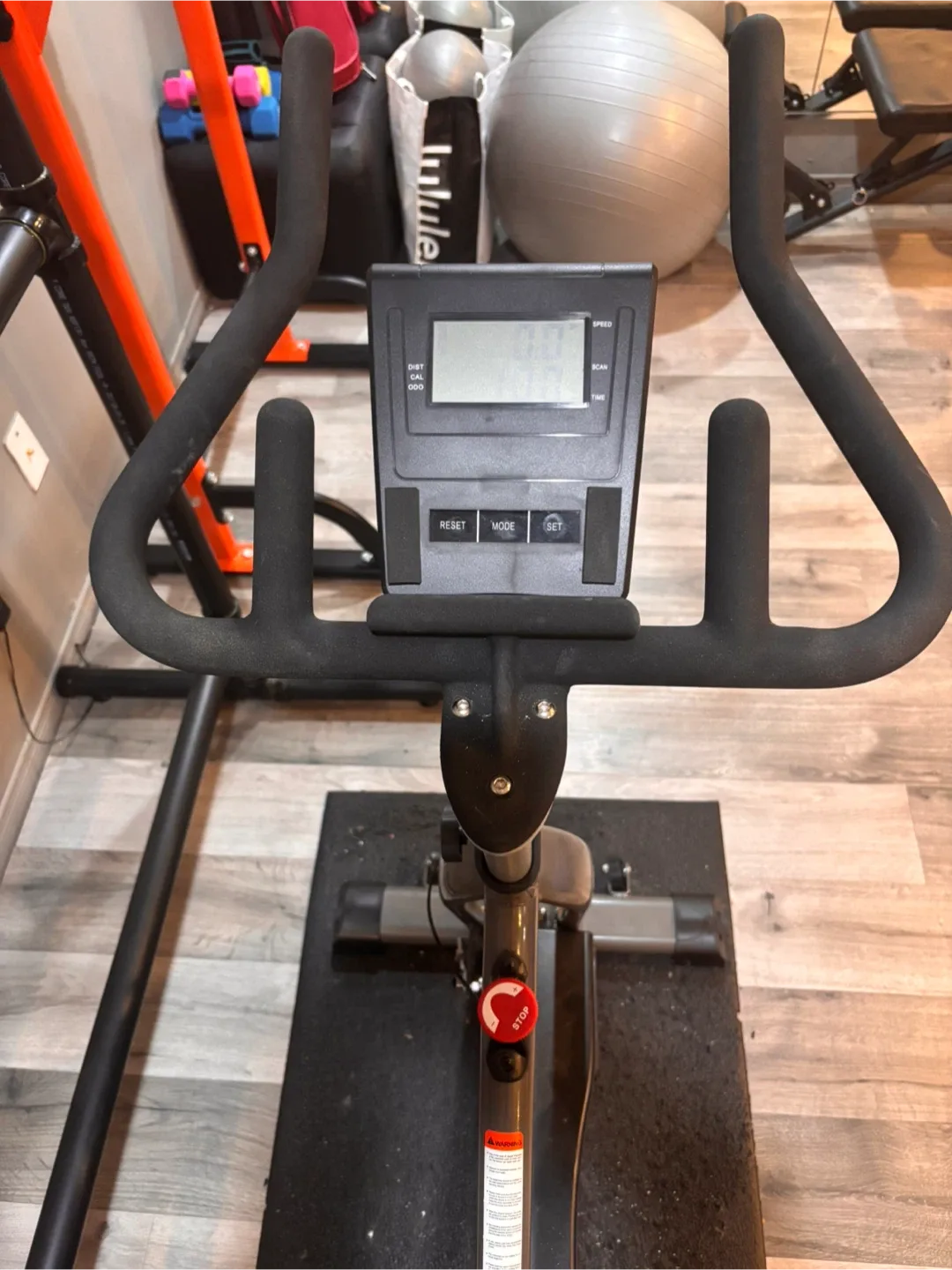 Mevem Indoor Cycling Bike. Spin Bike image indicator(2)