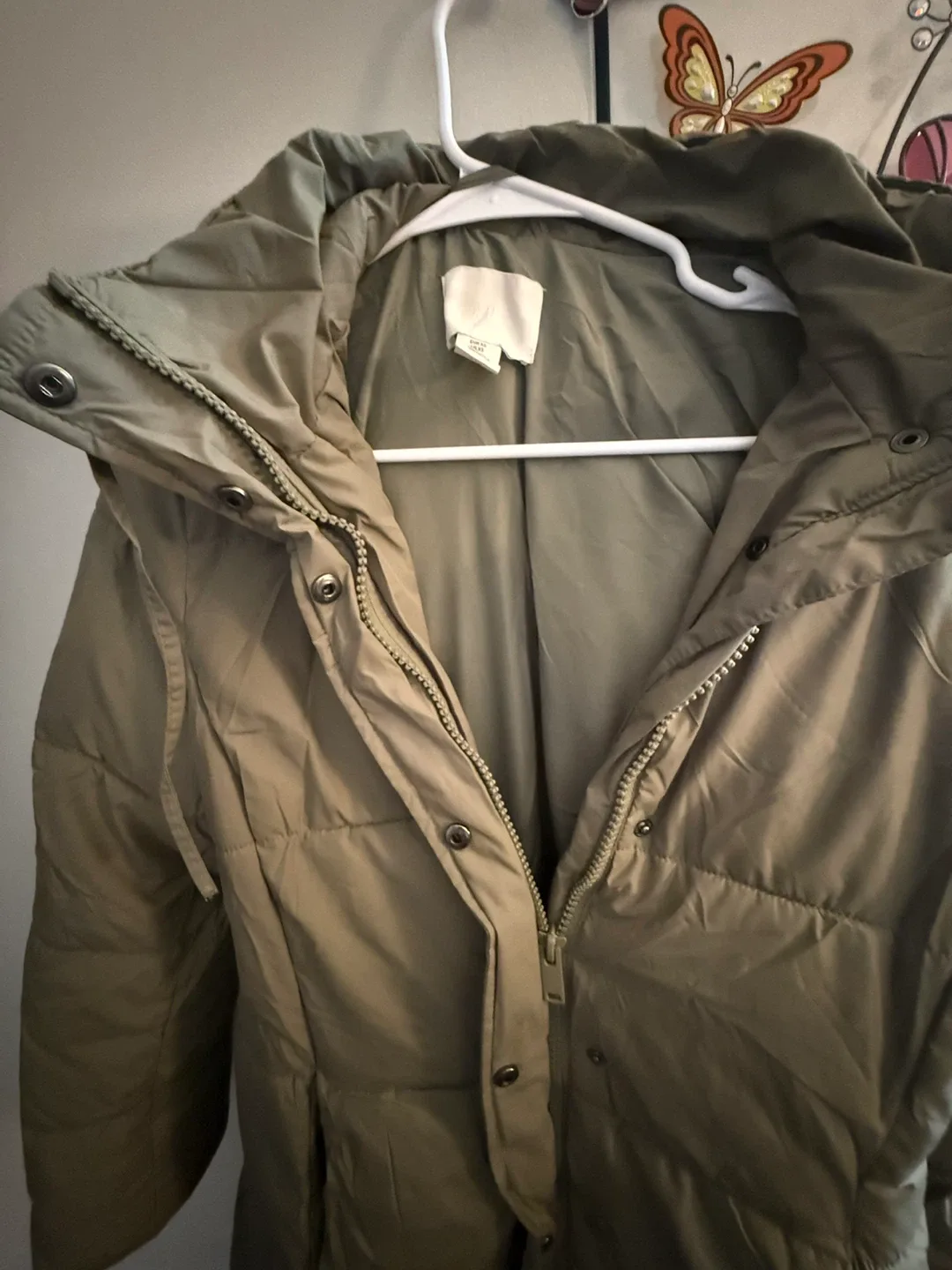 h&m Puffer Coat - Olive Green image indicator(2)