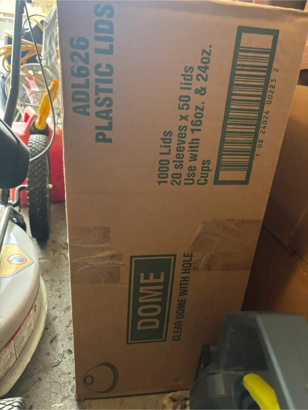 disposable cups and straws and food containers image indicator(6)