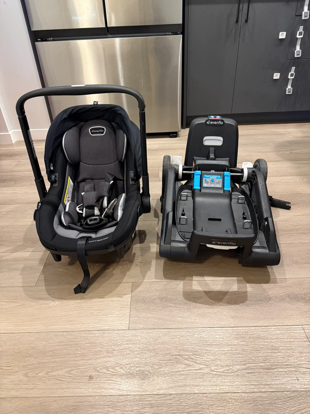Evenflo Shyft DualRide Infant Car Seat & Stroller