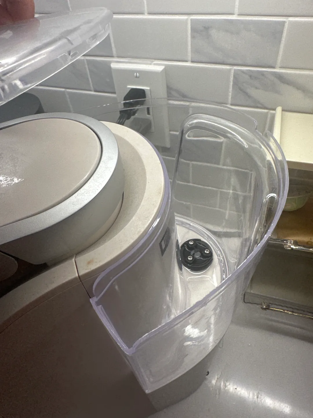 Keurig K-Supreme Single Serve Coffee Maker image indicator(3)