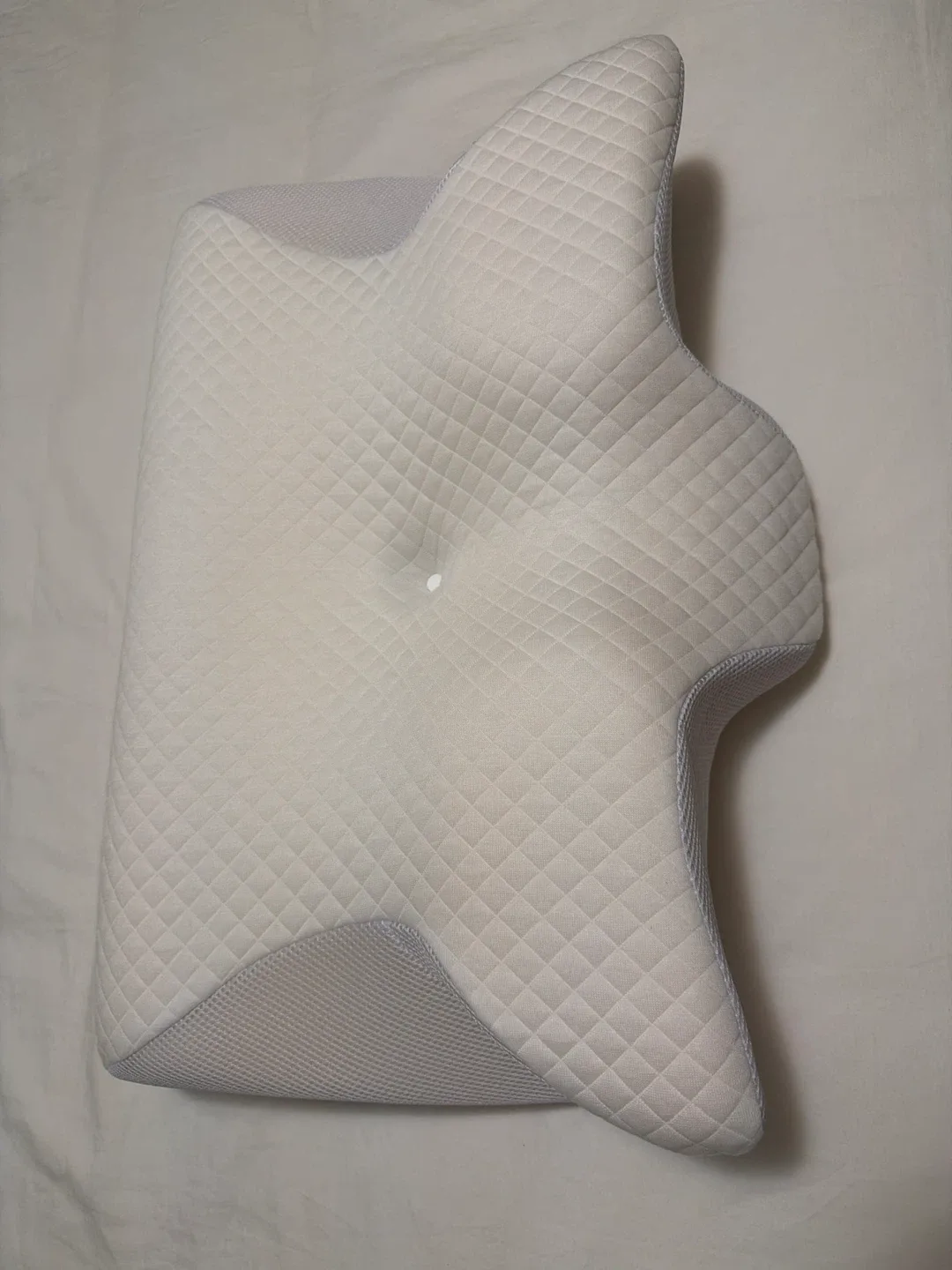 Contour Memory Foam Pillow image indicator(2)