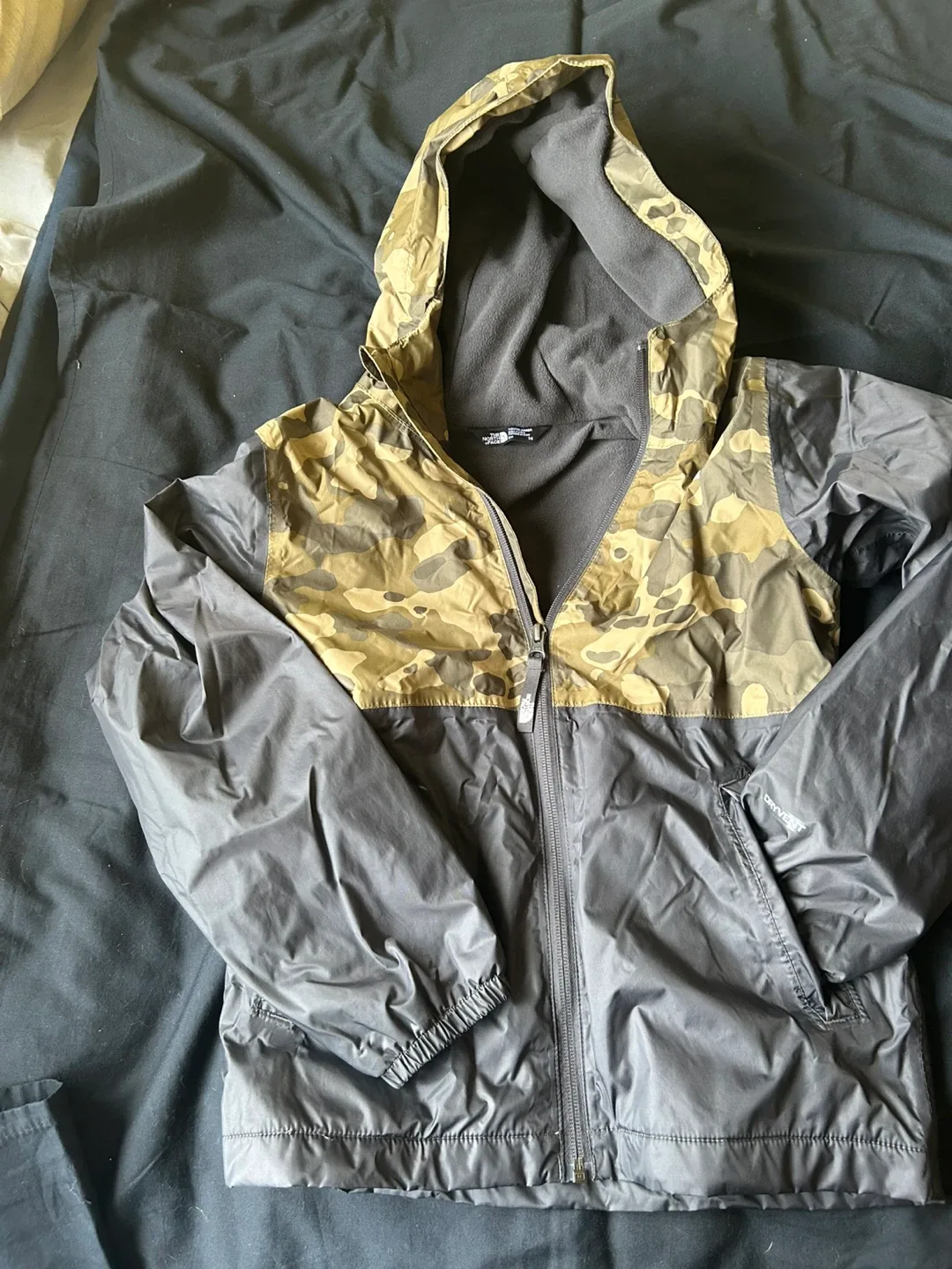 The North Face Youth Junior Rain Jacket - Size S/P (7/8) image indicator(2)