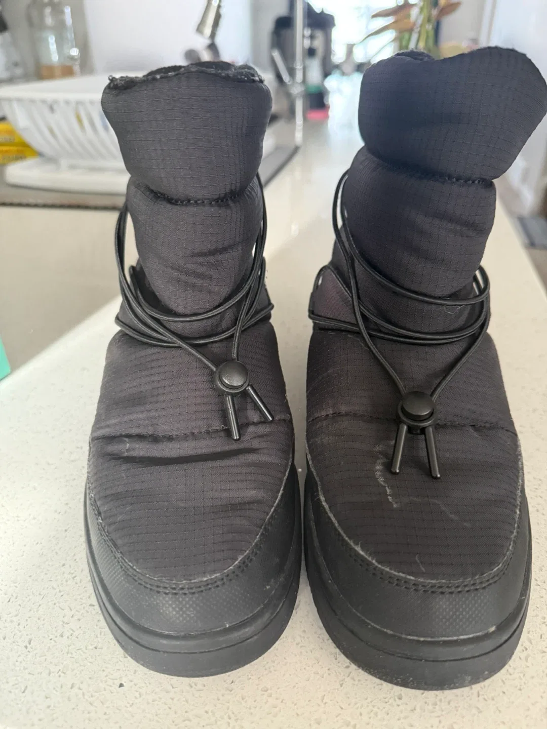 Puma Black Puffer Winter Boots image indicator(3)