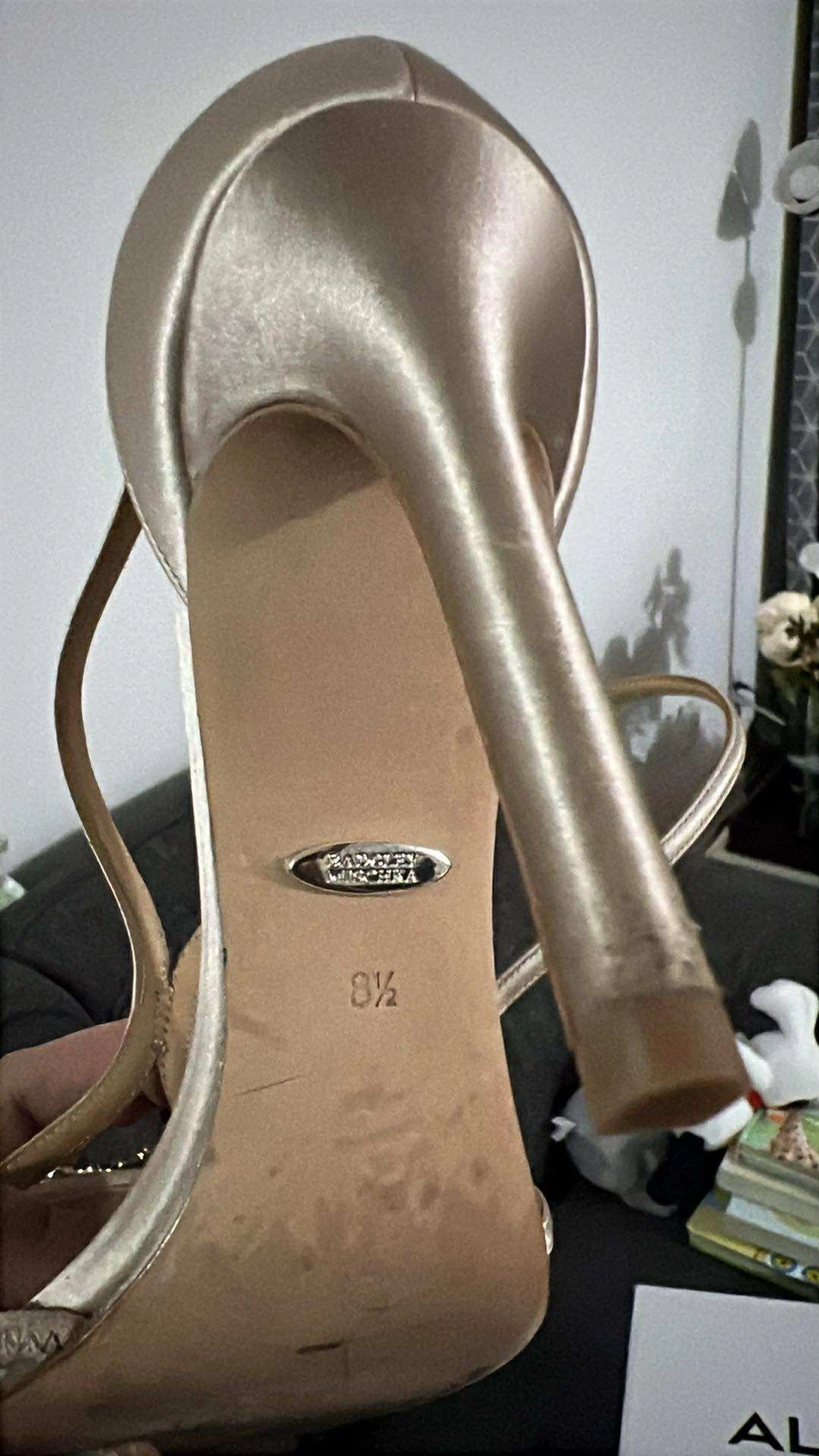 Badgley Mischka Heels - Size 8.5 - photo 3