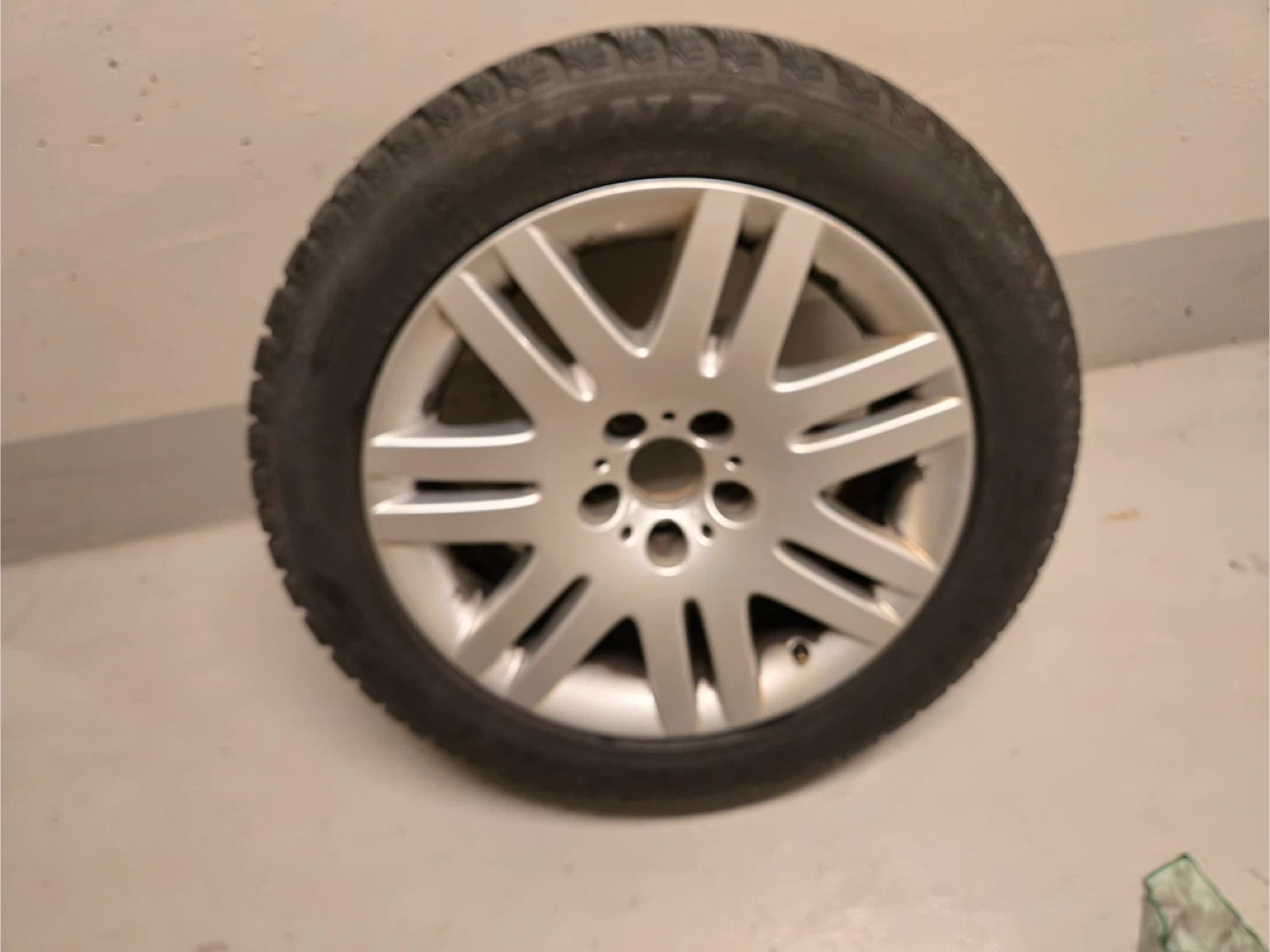 Set of 18” Rims (tires for free ) 245 / 50 / R18