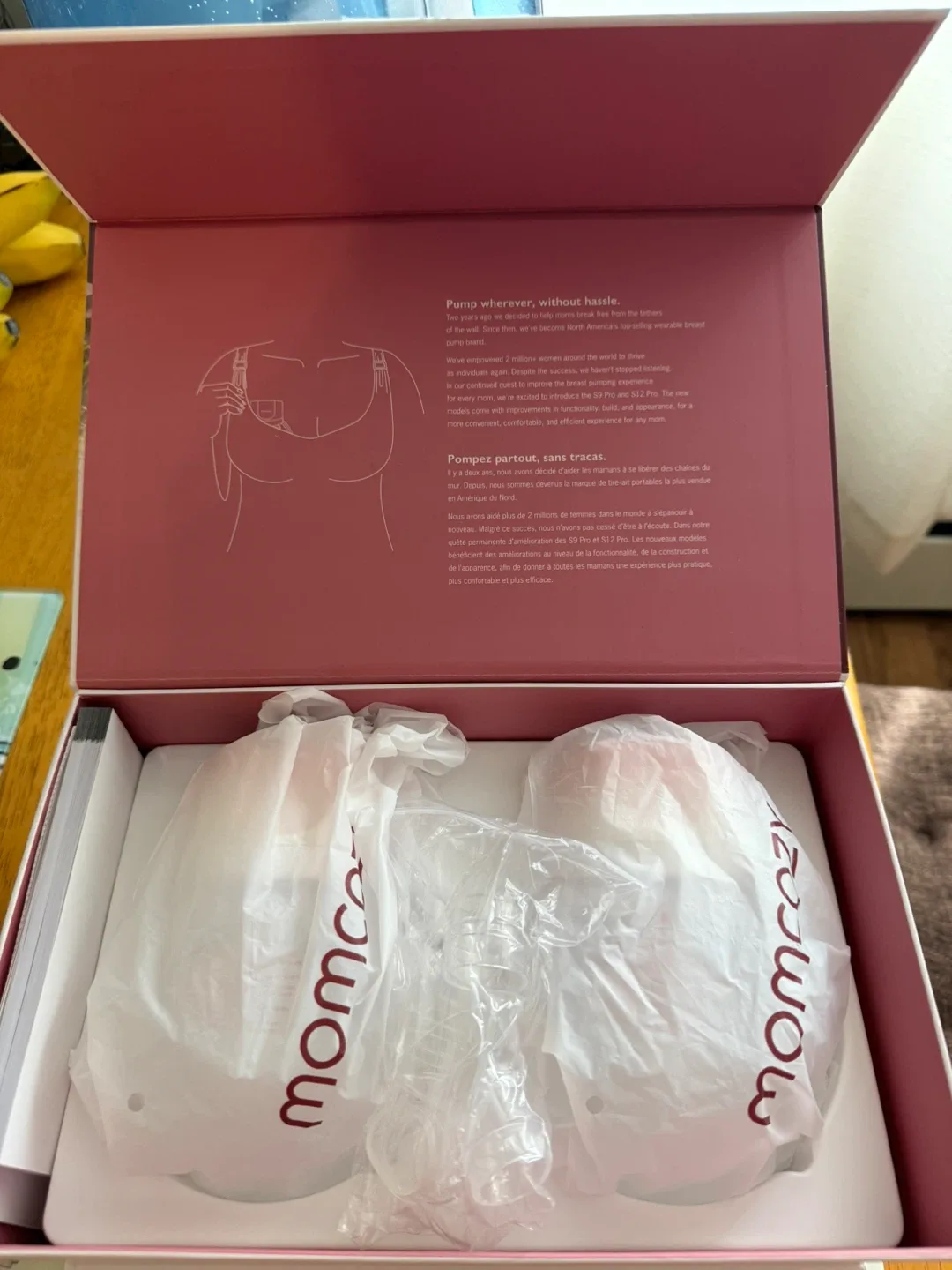 Momcozy S12 Pro-V Hands-free Breast Pumps - Like New! image indicator(2)