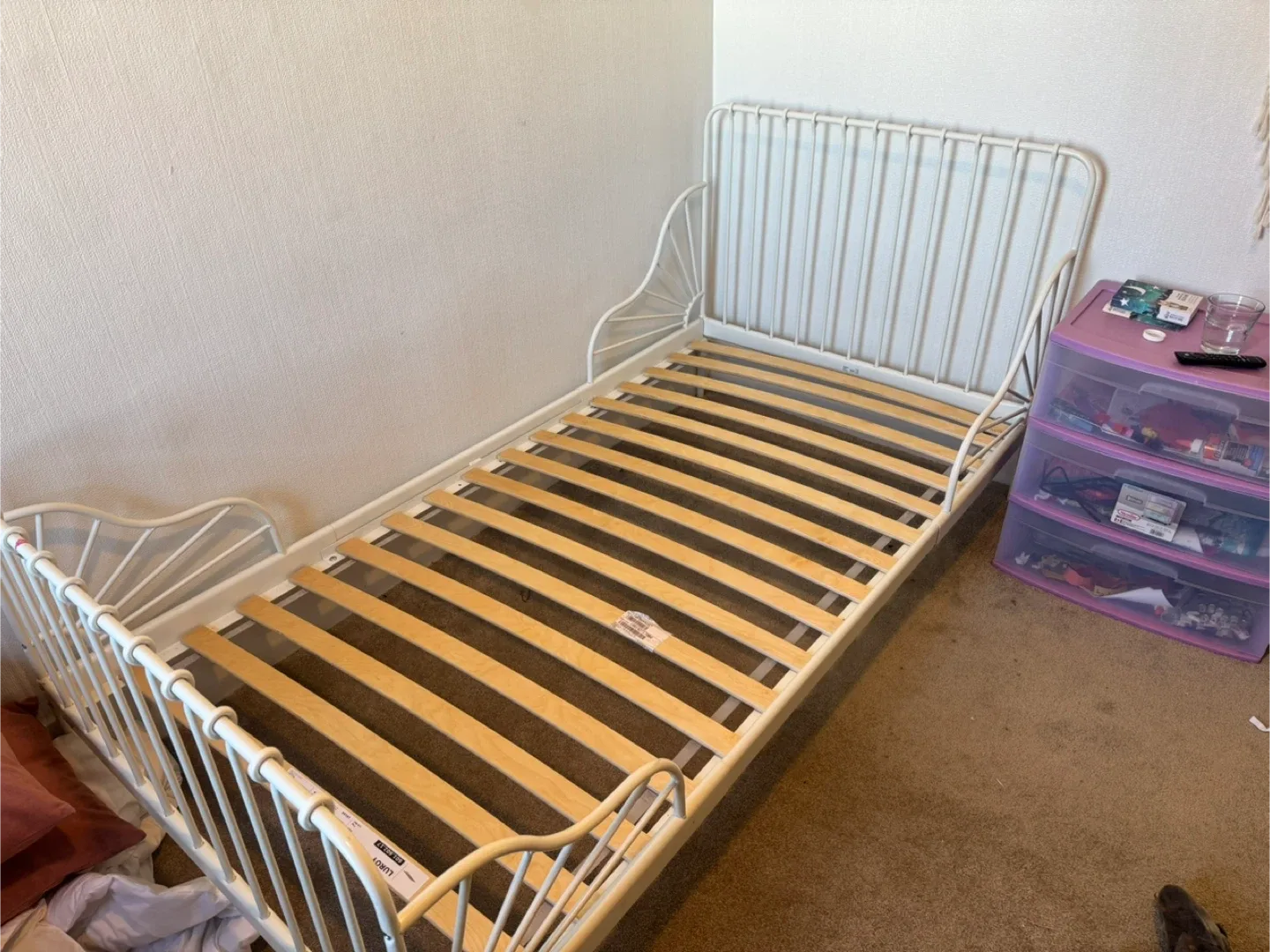 IKEA Vikare Extendable Bed Frame image indicator(2)