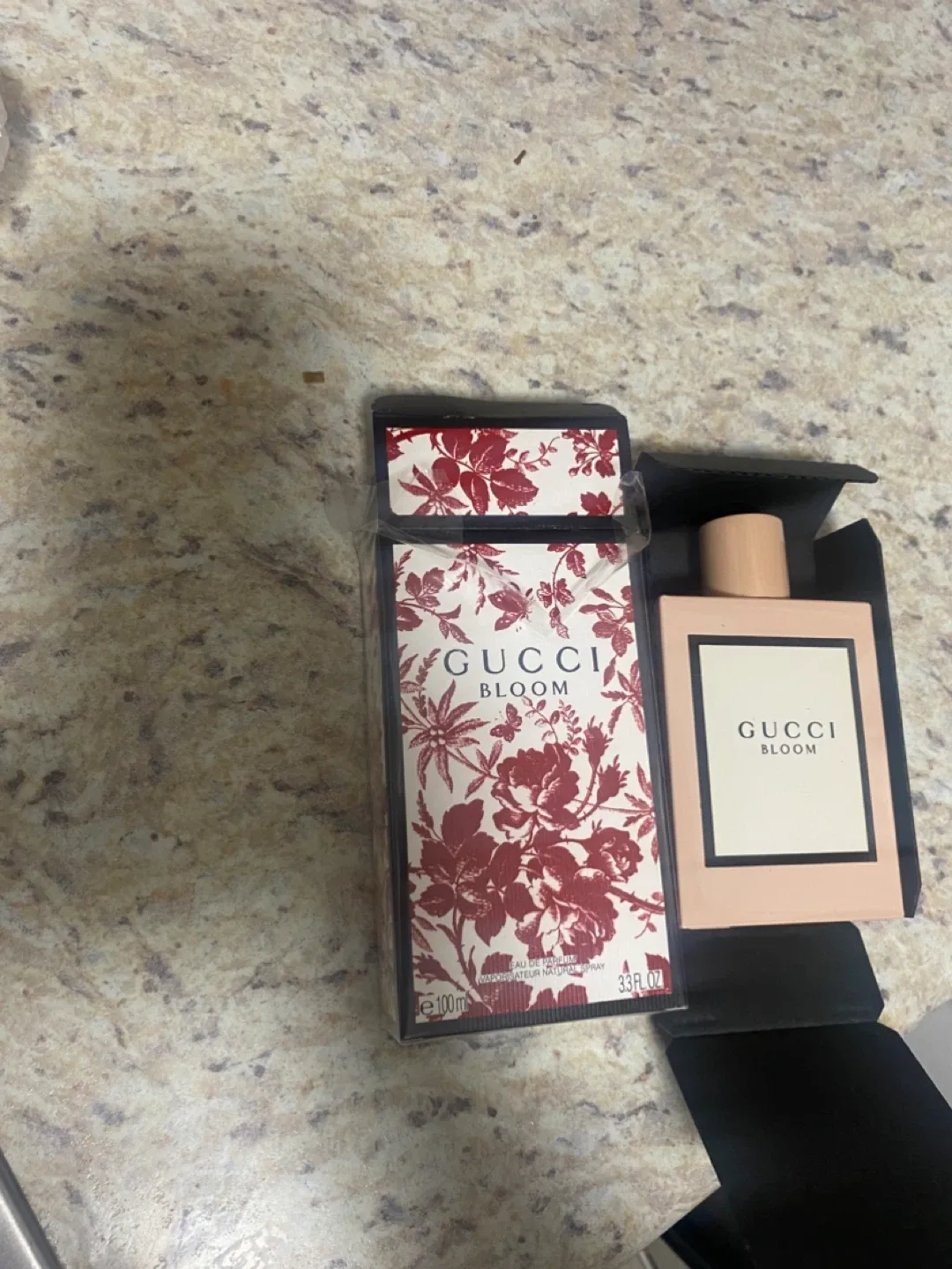 New Gucci Bloom Eau de Parfum 100ml image indicator(4)