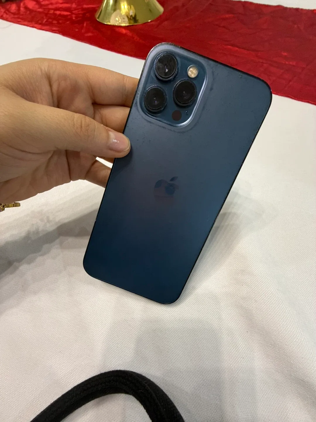 iPhone 12 Pro Max UNLOCKED image indicator(4)