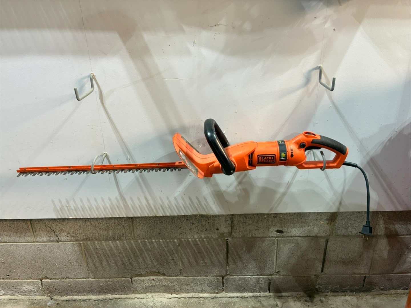 Black+Decker Hedge Trimmer