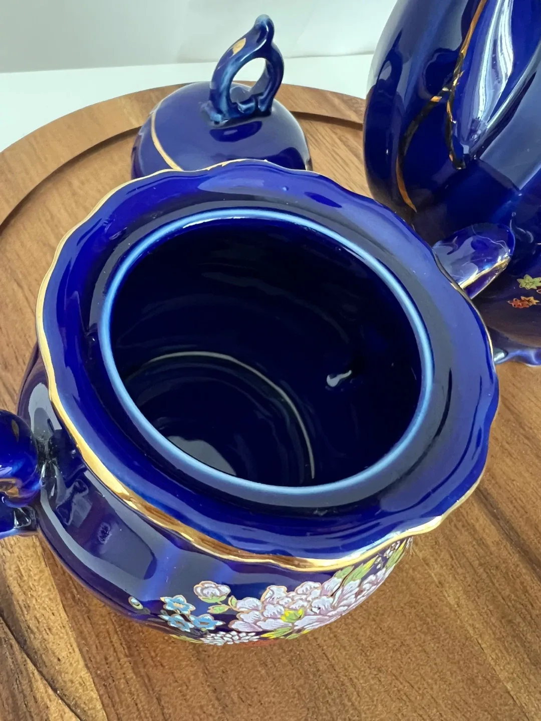Vintage Blue Floral Tea Set - Teapot & Sugar Bowl image indicator(6)