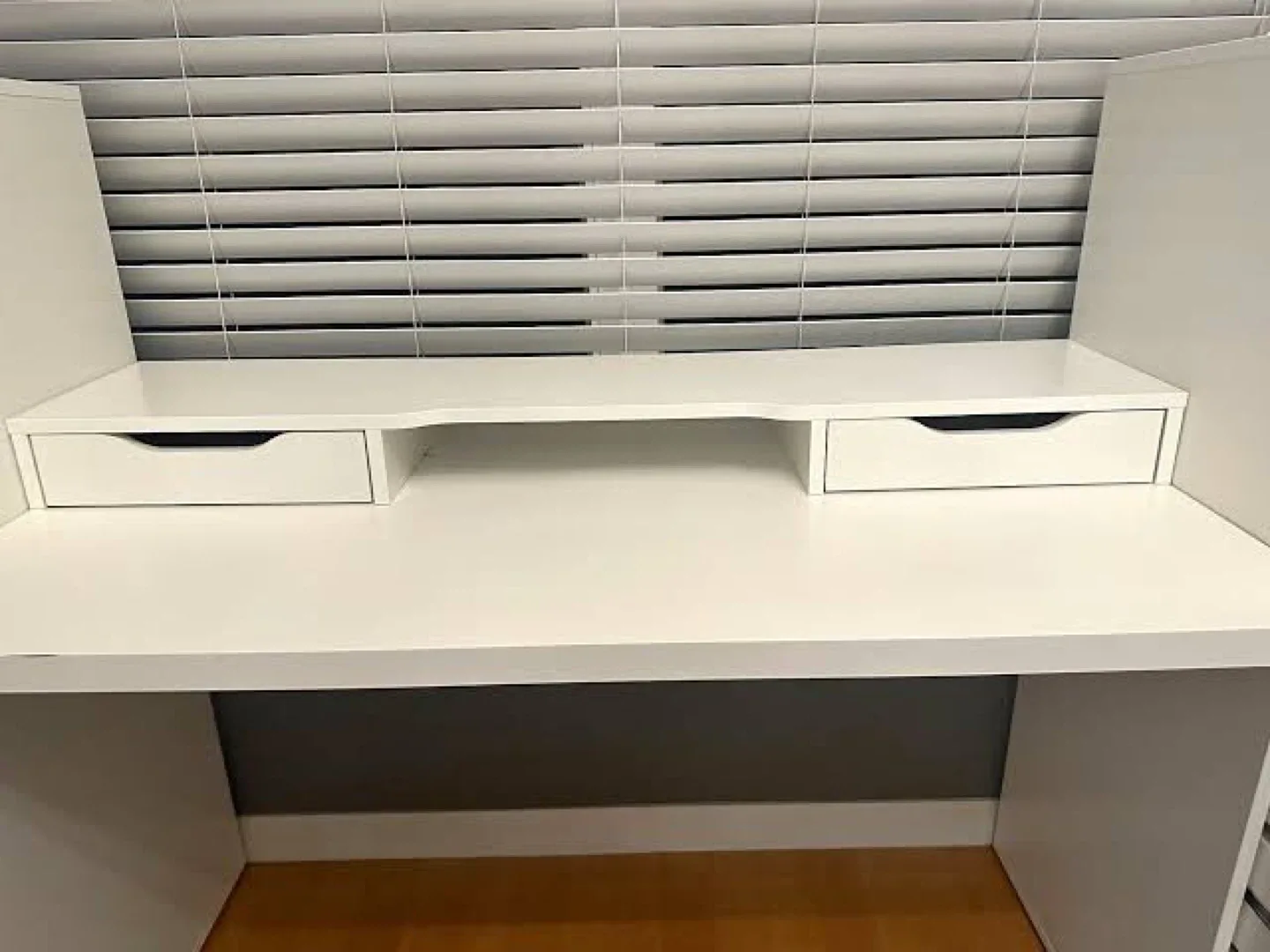 Ikea Alex Desk Monitor Topper image indicator(2)