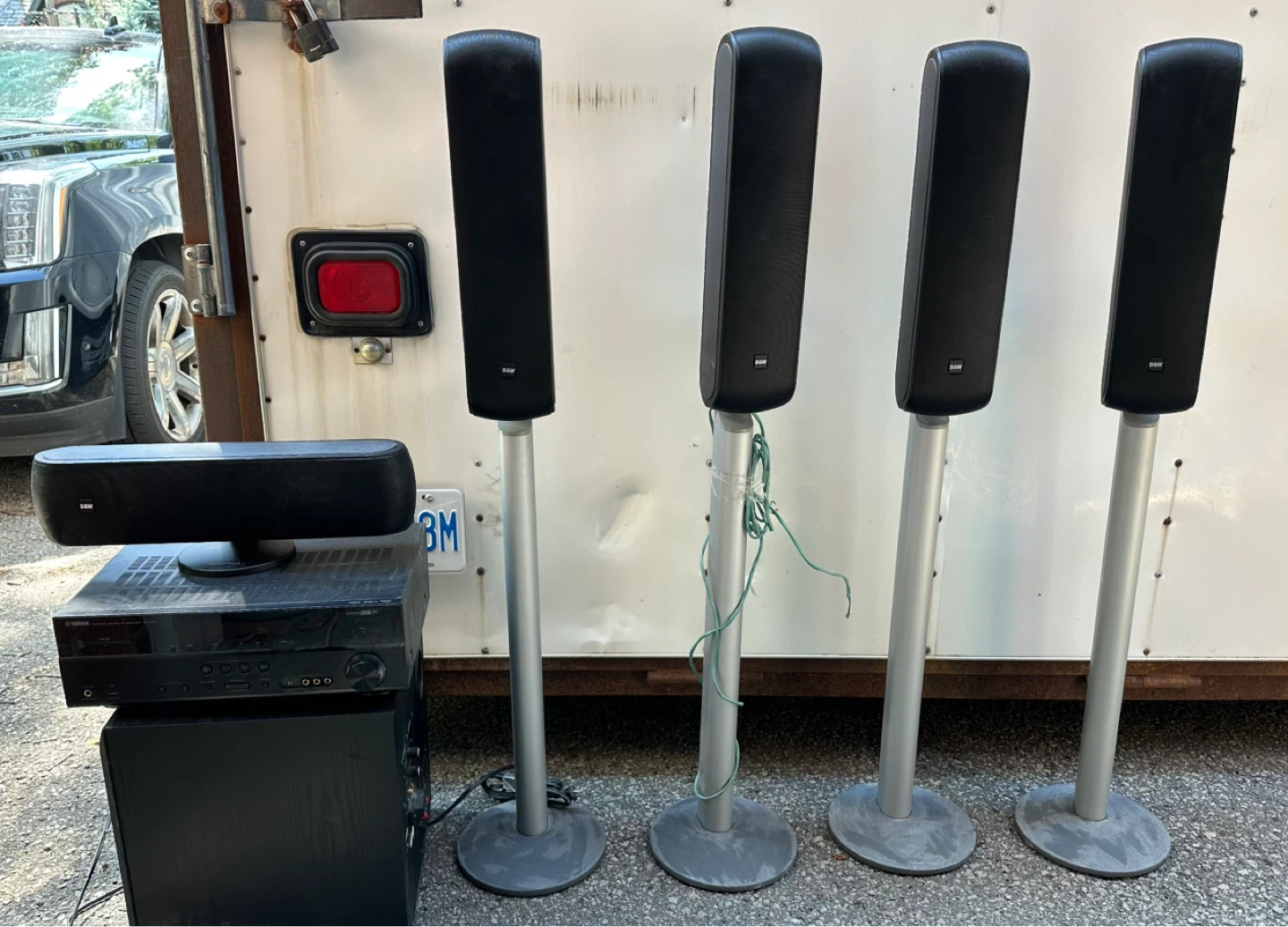 5 Bowers & Wilkins VM1 surround sound speakers & Floor Stands
