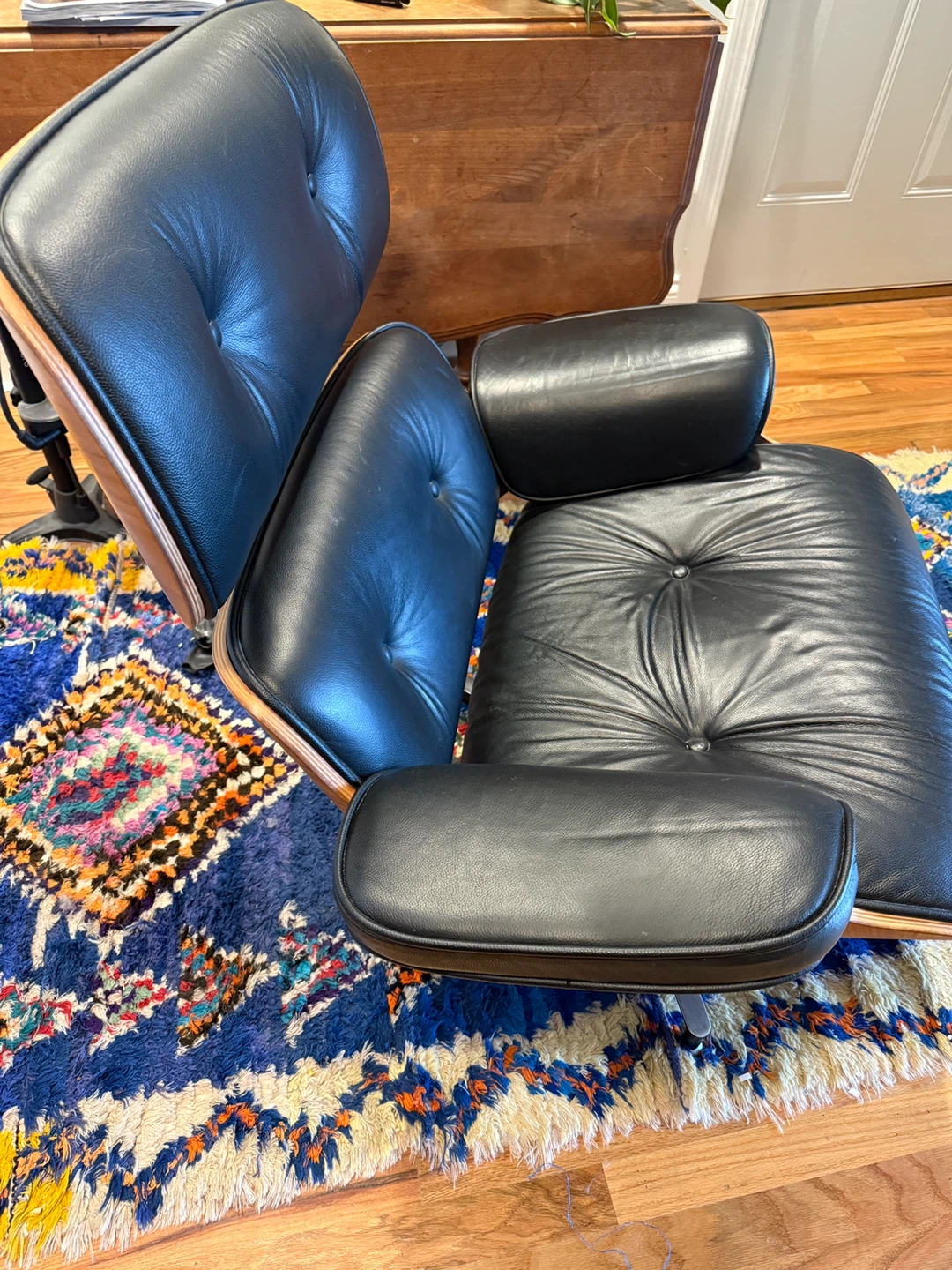 Eames Reproduction Lounge Chair and Ottoman - Black Leather - photo 2