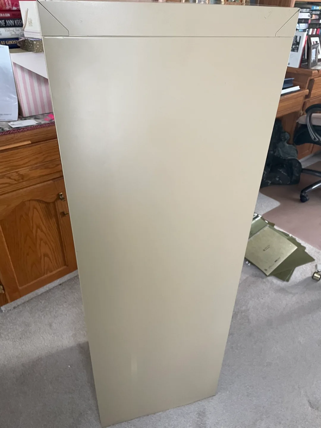 Beige 4-Drawer Steel Filing Cabinet image indicator(3)