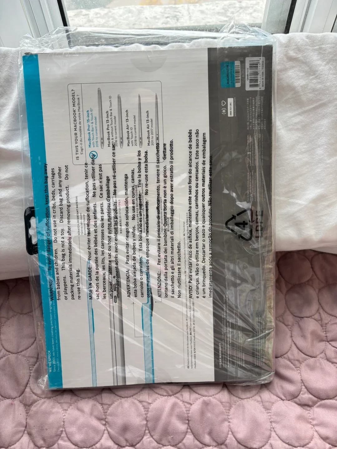 Speck SmartShell MacBook Pro 15-inch Case image indicator(2)