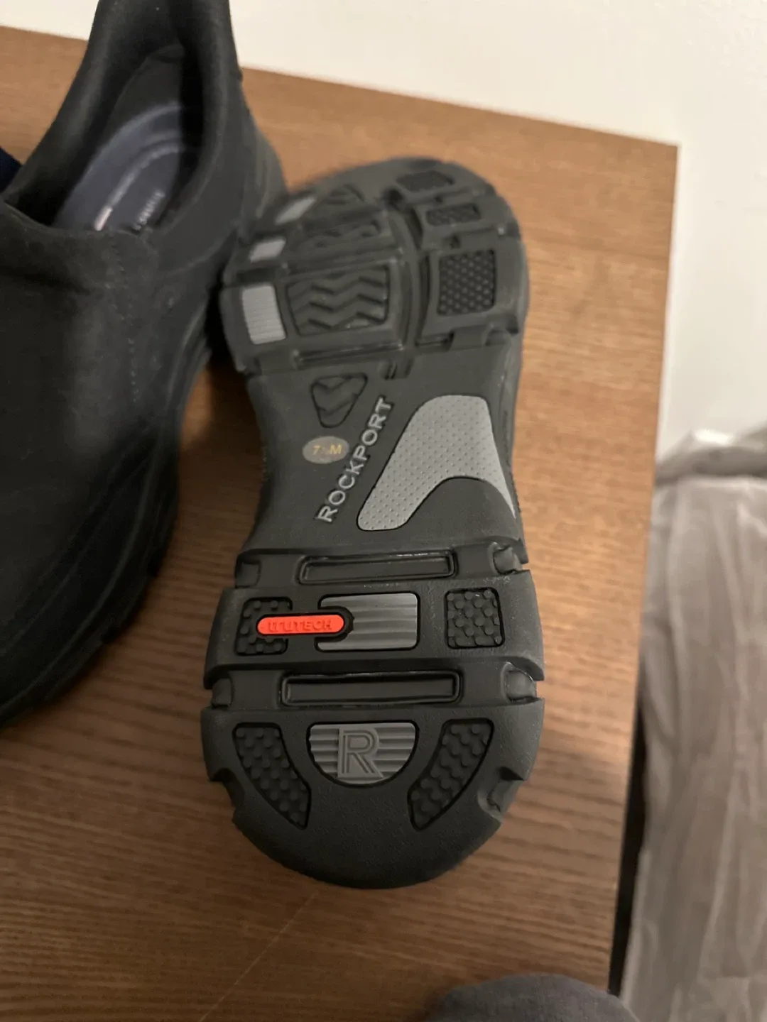 Rockport TruTECH Black Slip-On Shoes Size 7M image indicator(4)