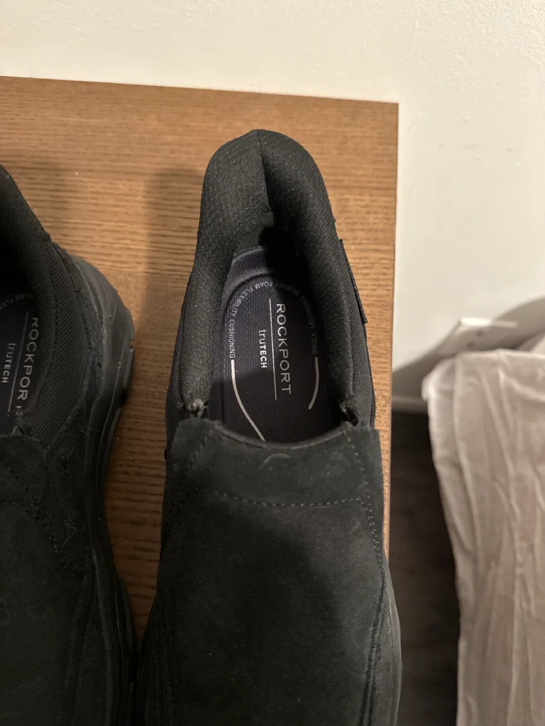 Rockport TruTECH Black Slip-On Shoes Size 7M image indicator(2)