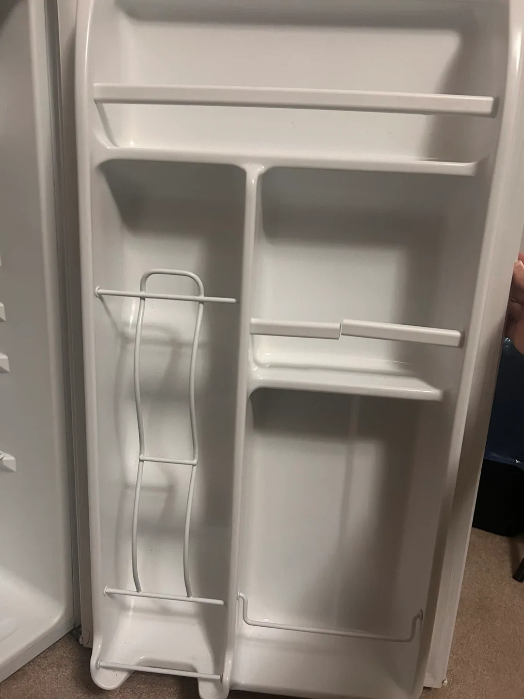 Danby Compact Refrigerator - White image indicator(3)