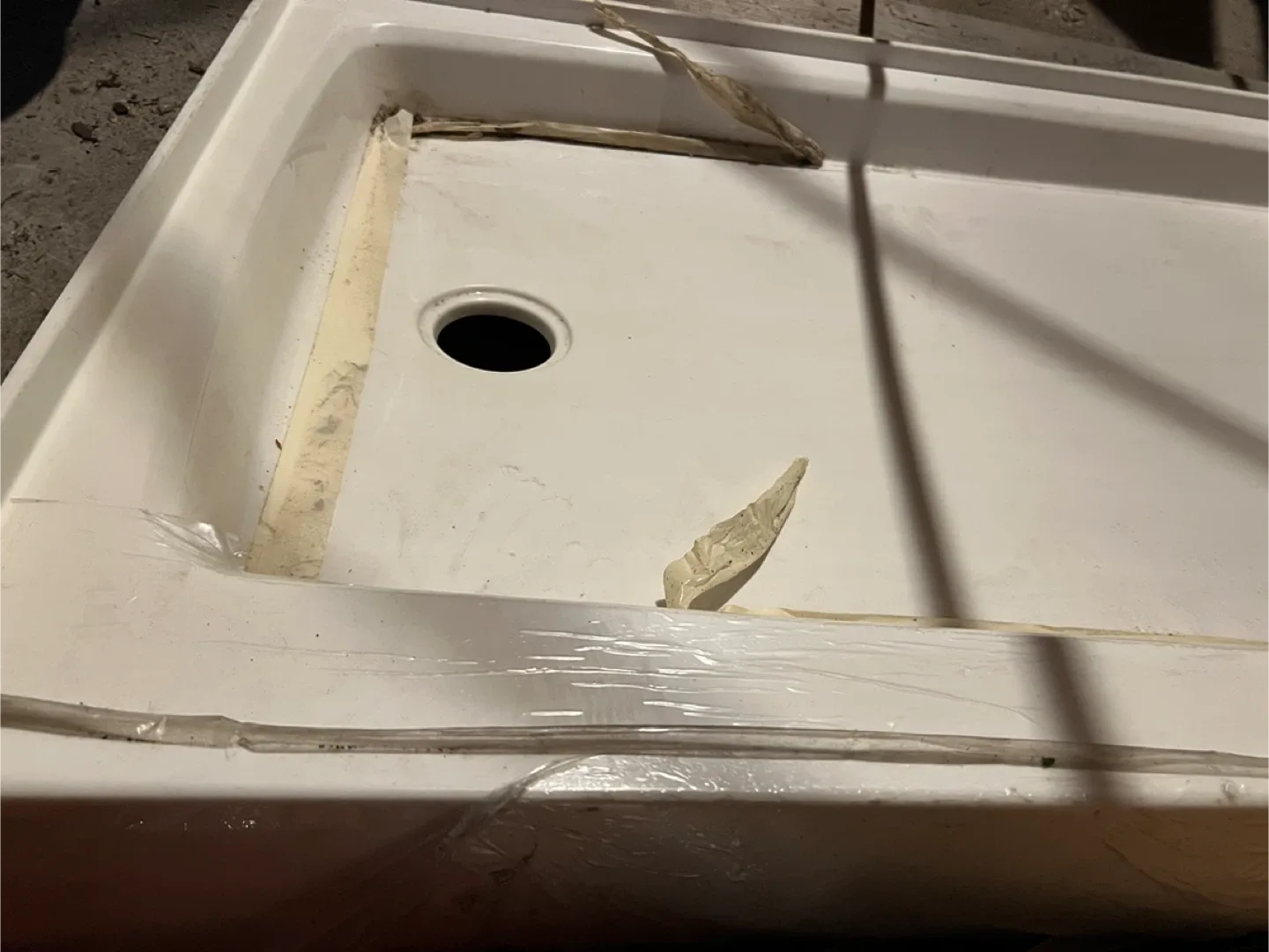 White Shower Base image indicator(2)