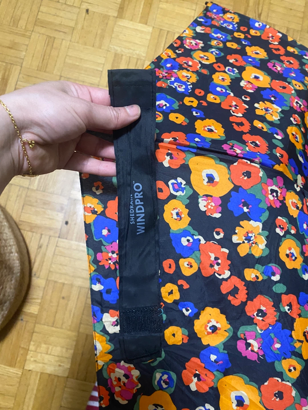 ShedRain Windpro Floral Umbrella - photo 2