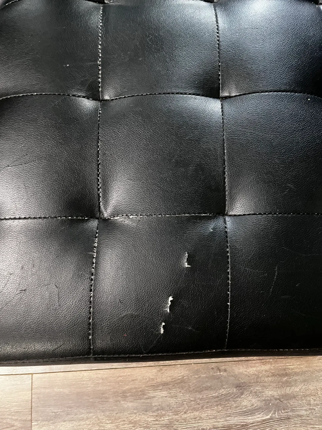 Free Black Faux Leather Chaise Lounge image indicator(2)