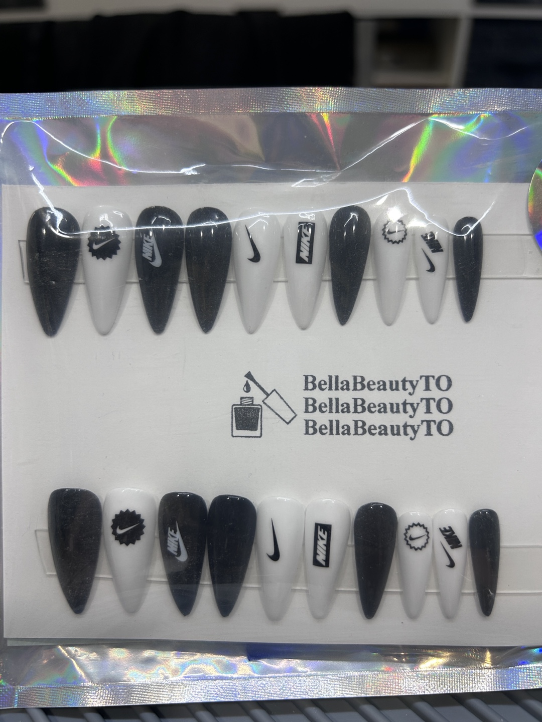 Press On Nails - Nike Inspired