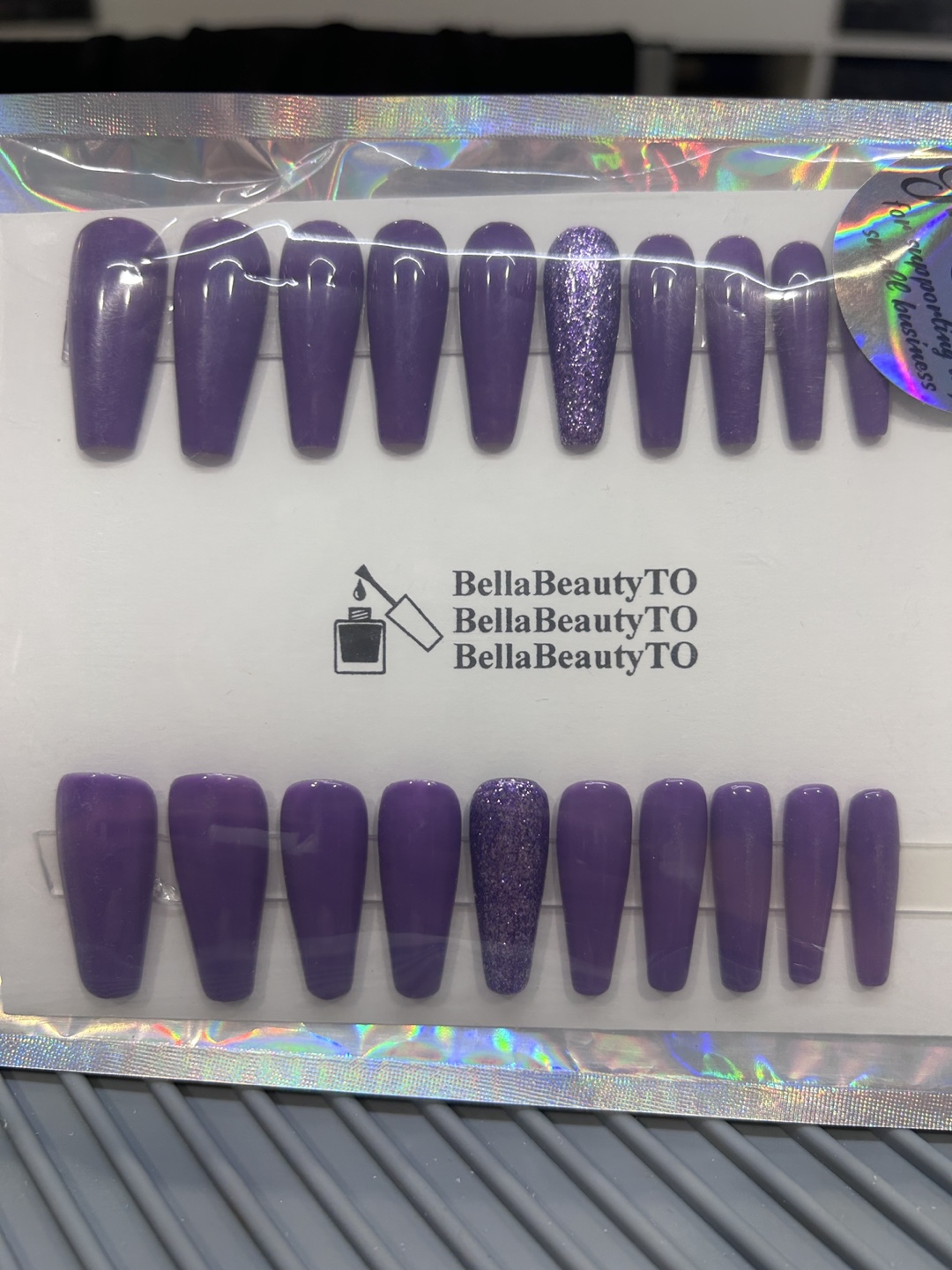 Press-On Nails- many to choose from - photo 4