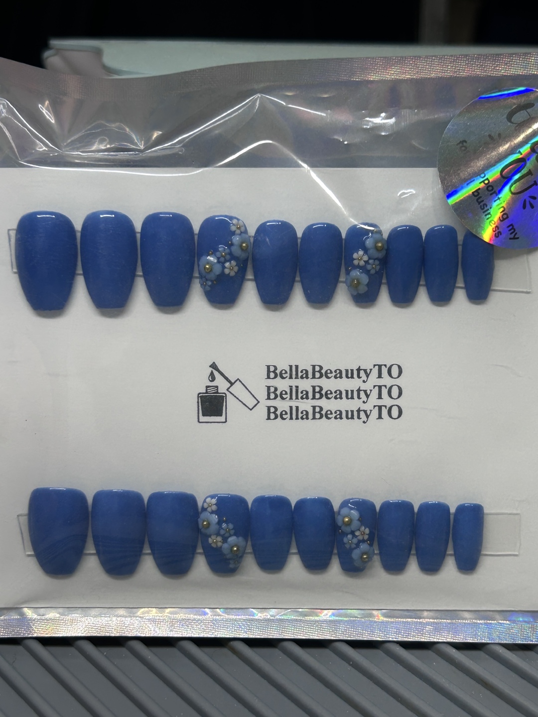 Press On Nails - 3D flower accents - photo 2