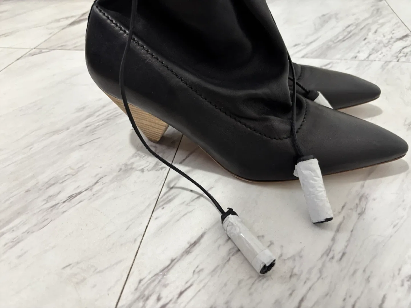 Coach Black Lace-Up Pointed Toe Boots size 10 image indicator(3)