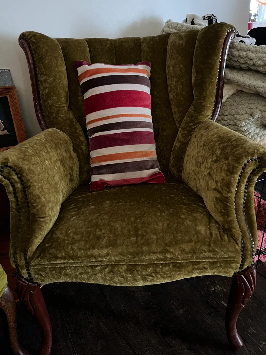 Victorian Green Wingback Armchair image indicator(3)