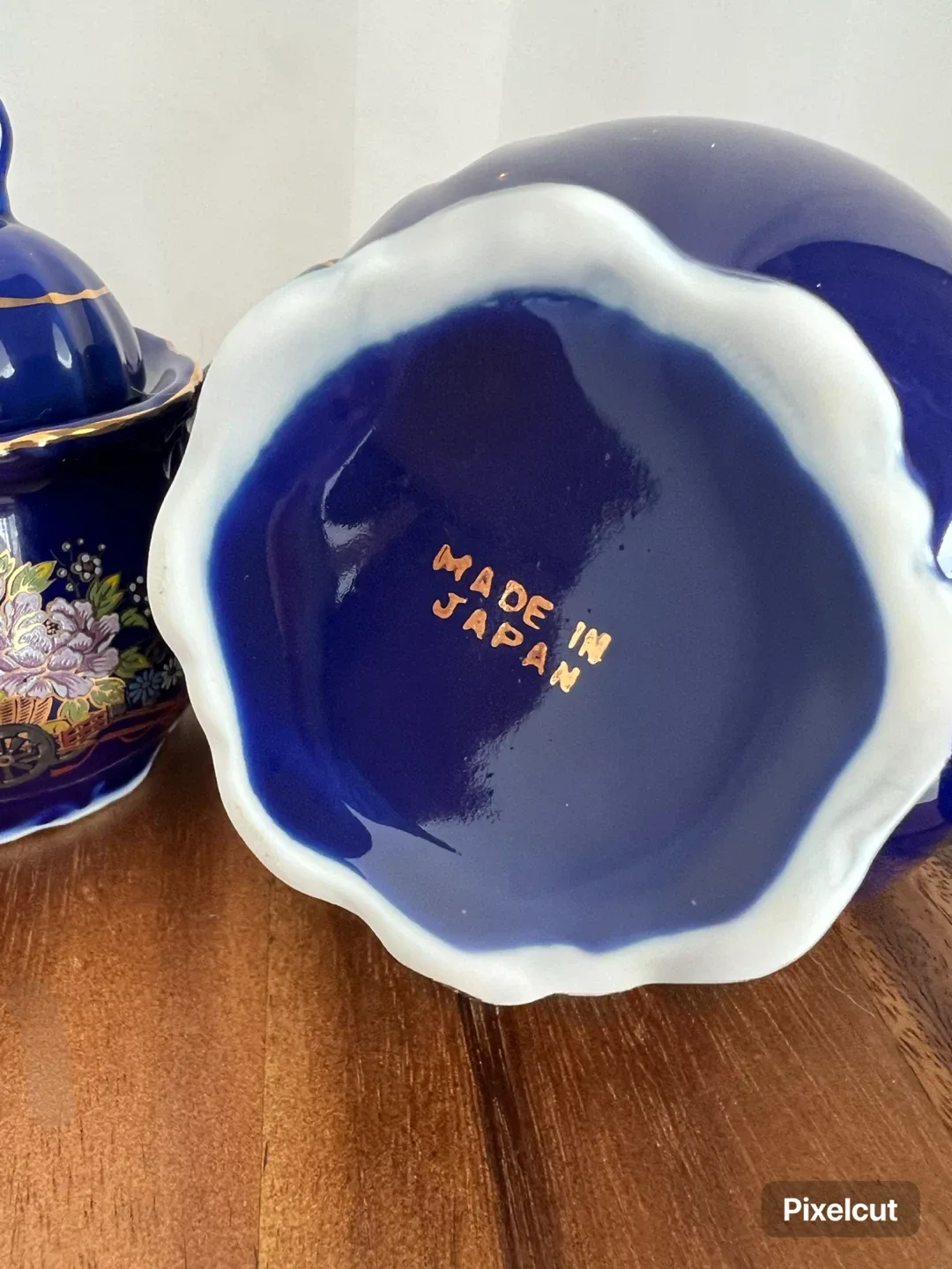 Vintage Blue Floral Tea Set - Teapot & Sugar Bowl image indicator(8)