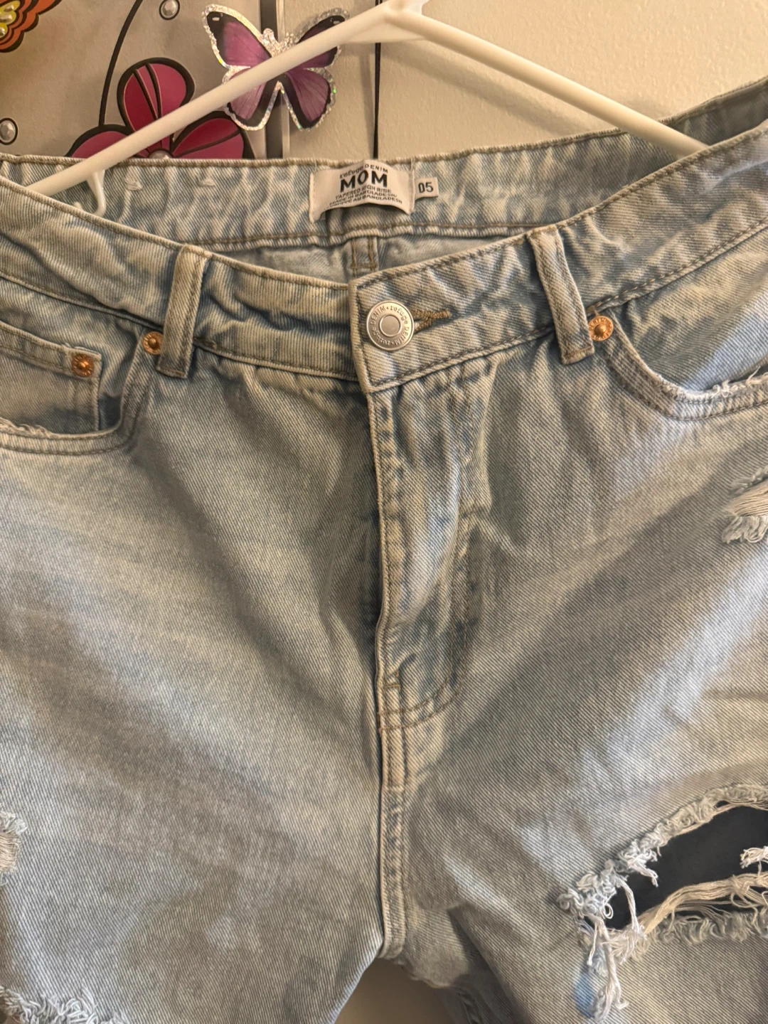 Mom Fit Ripped Jeans - Size 05 - photo 2