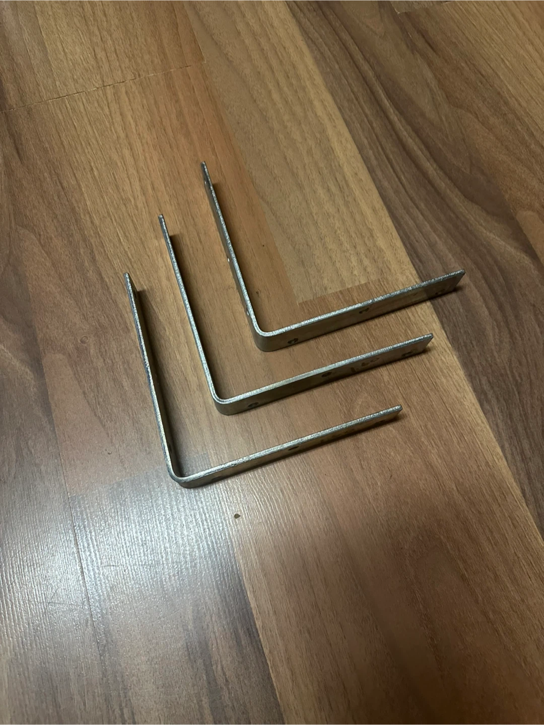 Metal Shelf Brackets - Set of 3