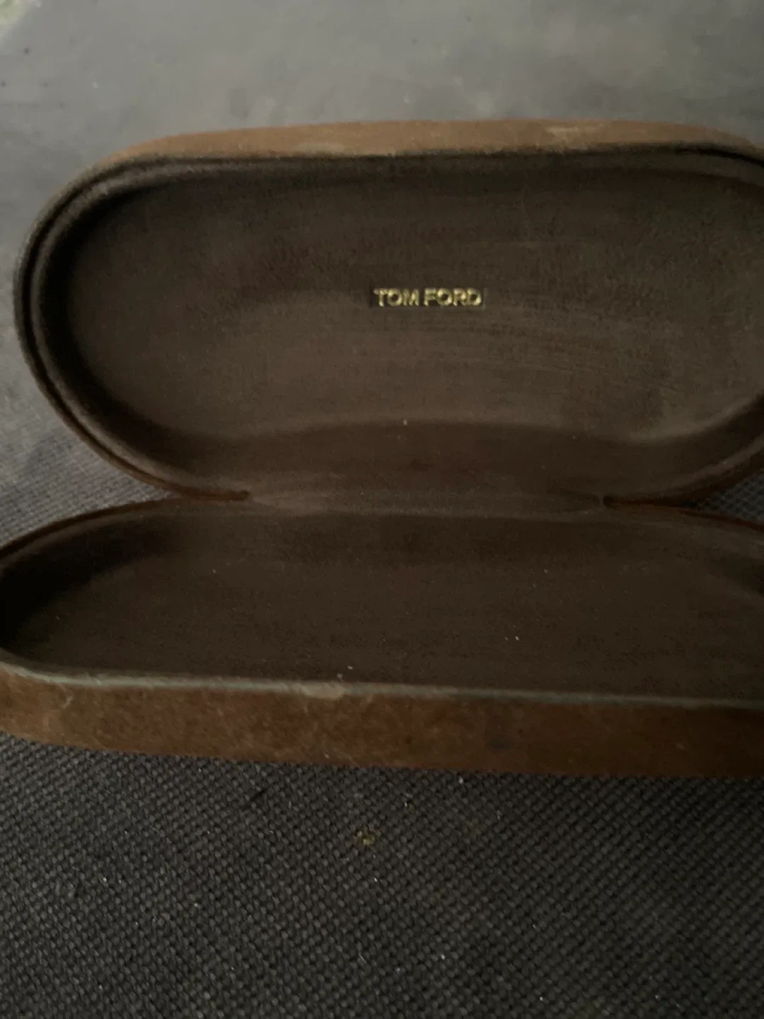 Tom Ford Eyeglasses Case image indicator(2)