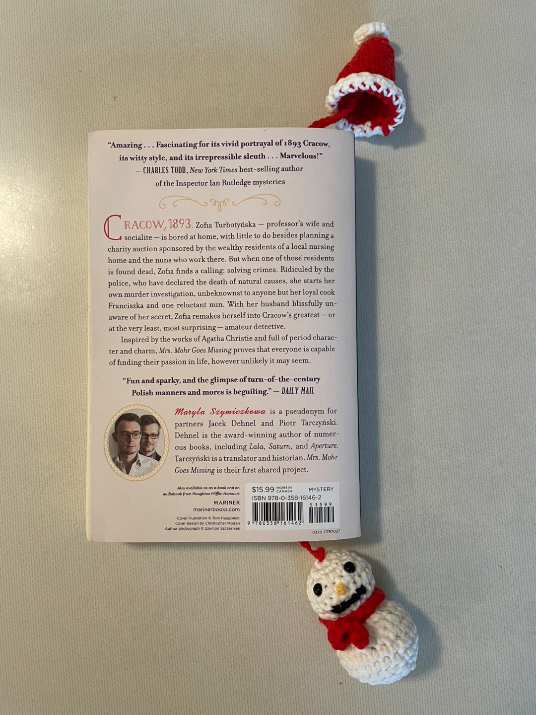 Novel - Mrs. Mohr Goes Missing - photo 2