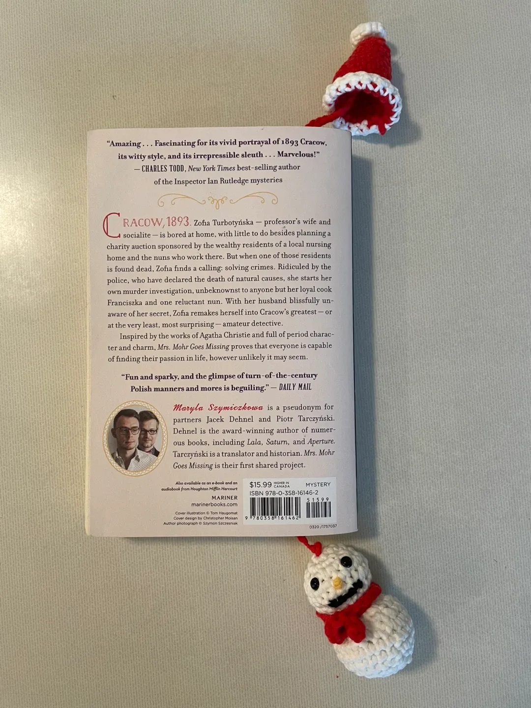 Novel - Mrs. Mohr Goes Missing image indicator(2)