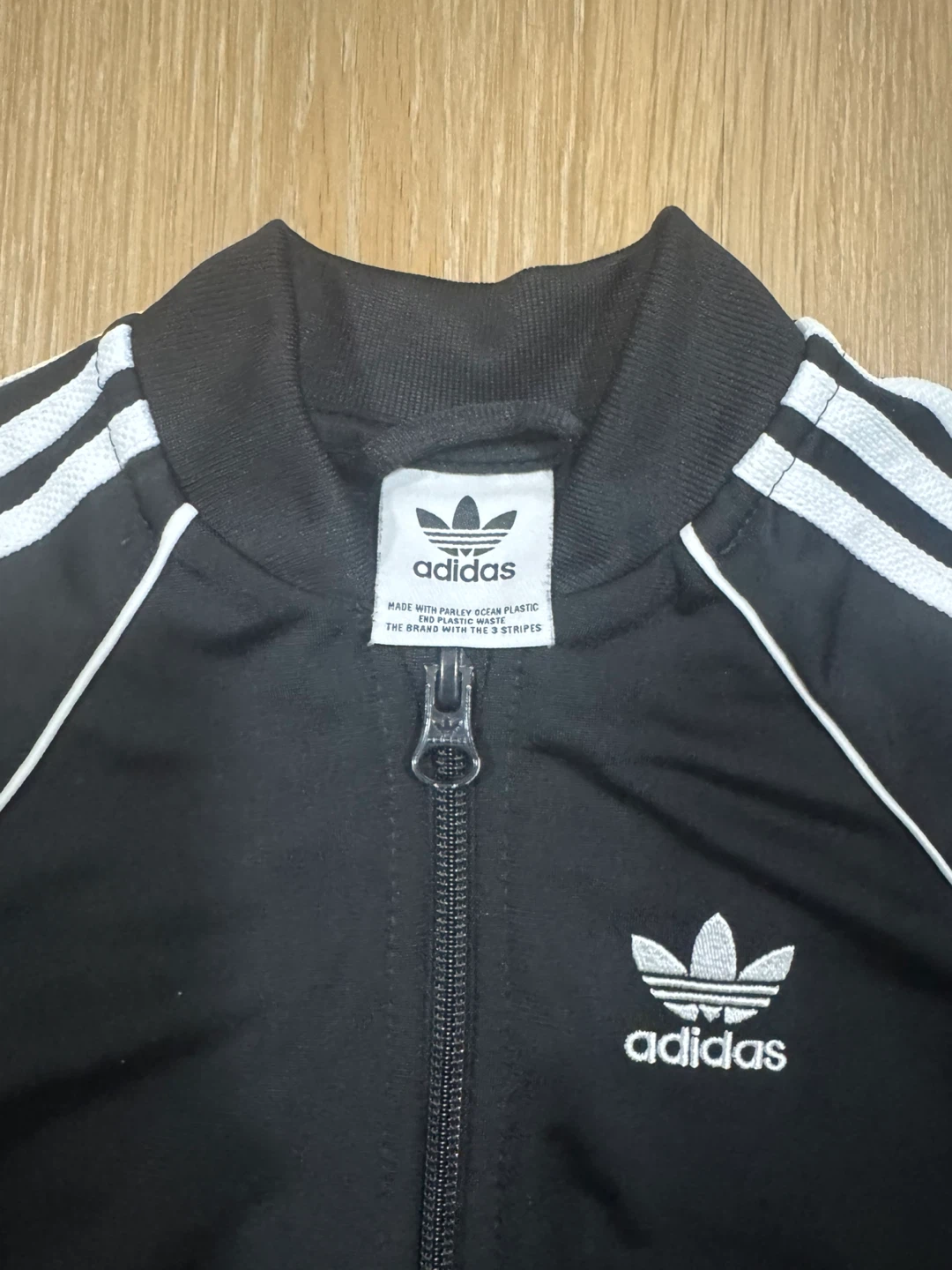 Adidas Toddler Black and White Two Piece Tracksuit Size 3T - photo 3