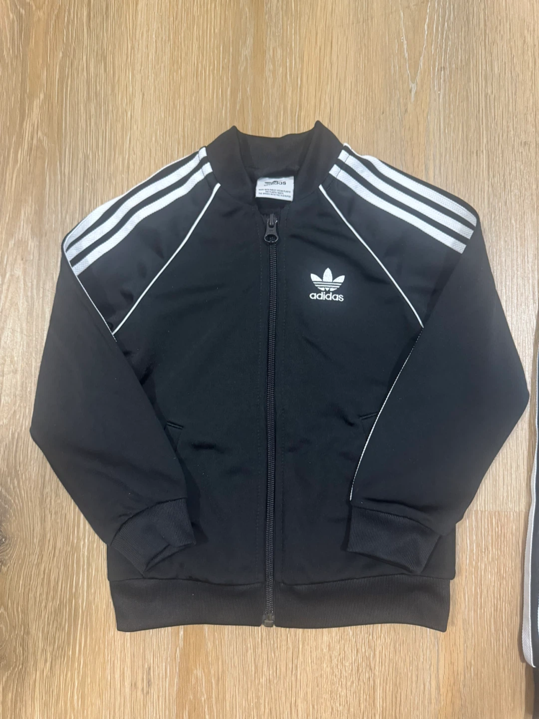 Adidas Toddler Black and White Two Piece Tracksuit Size 3T - photo 2