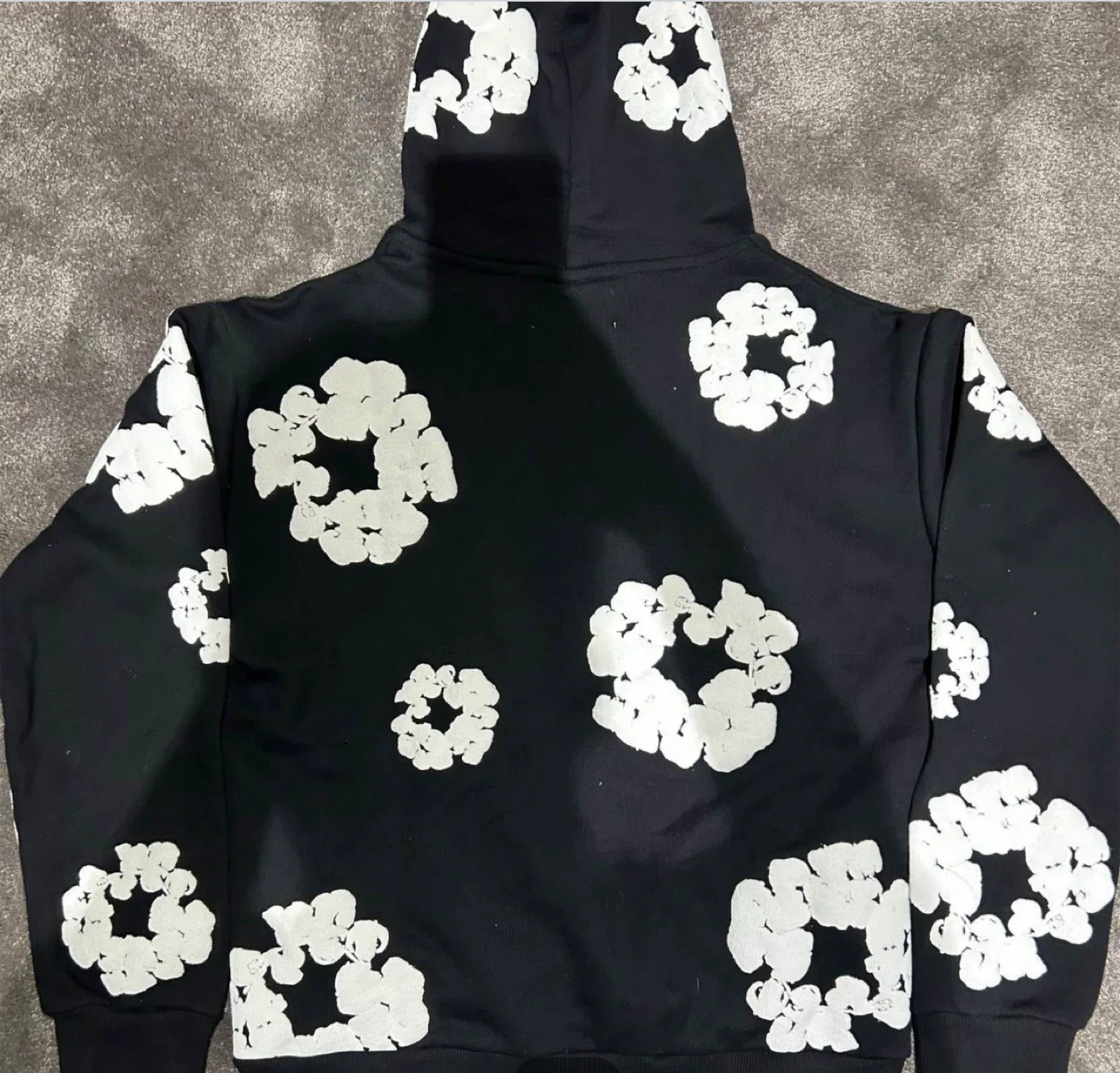 denim tears image indicator(3)