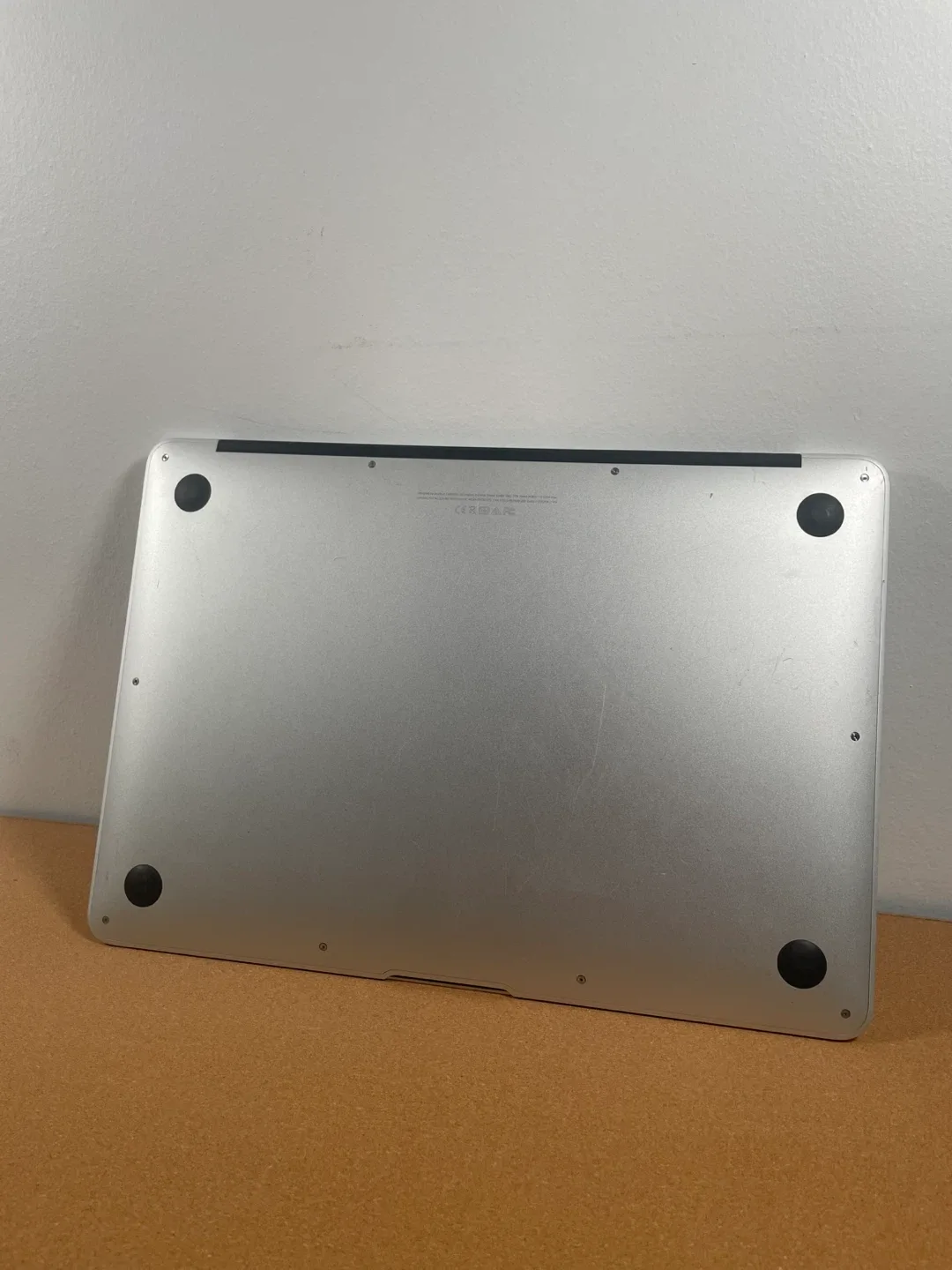 13” MacBook Air A1466 (2017) with MagSafe 2 Charger image indicator(6)