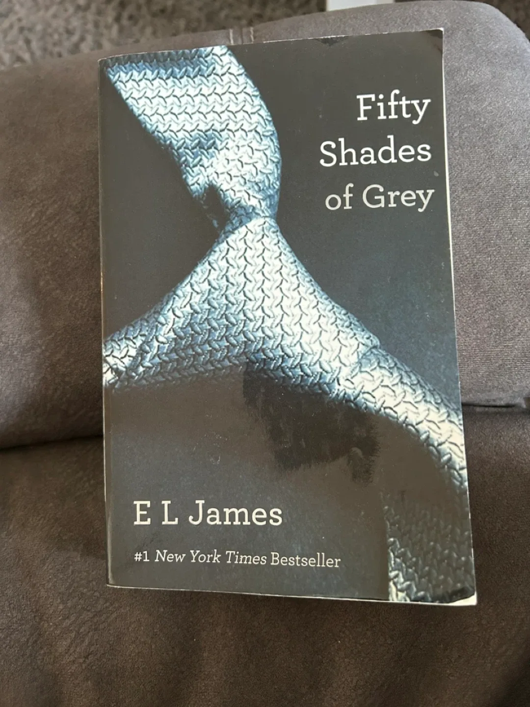 Fifty Shades of Grey by E L James image indicator(2)